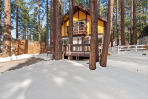 Snow Summit Chalet - Walk to Snow Summit with Hot Tub and Game Room!